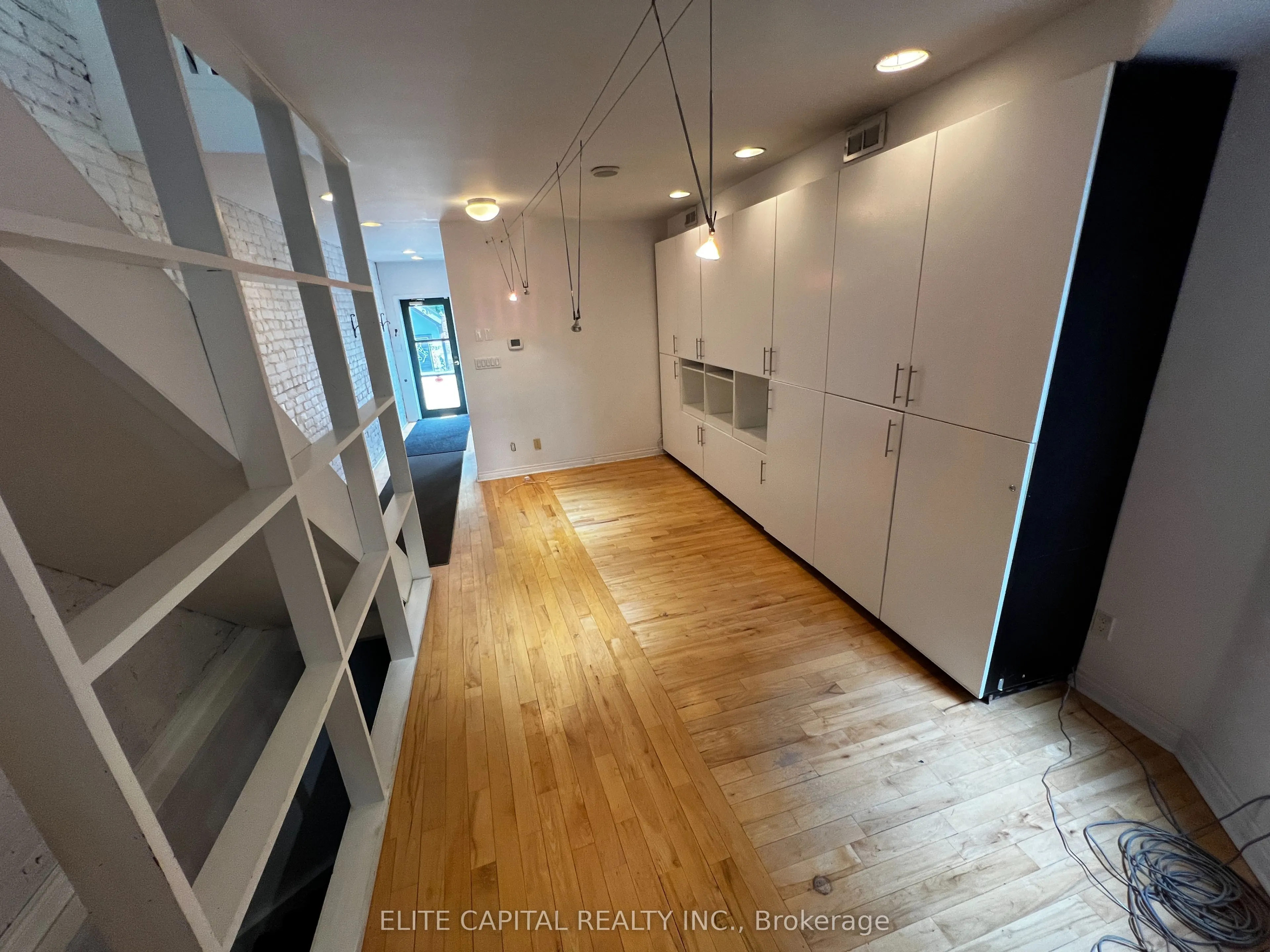 362 Dupont Street
