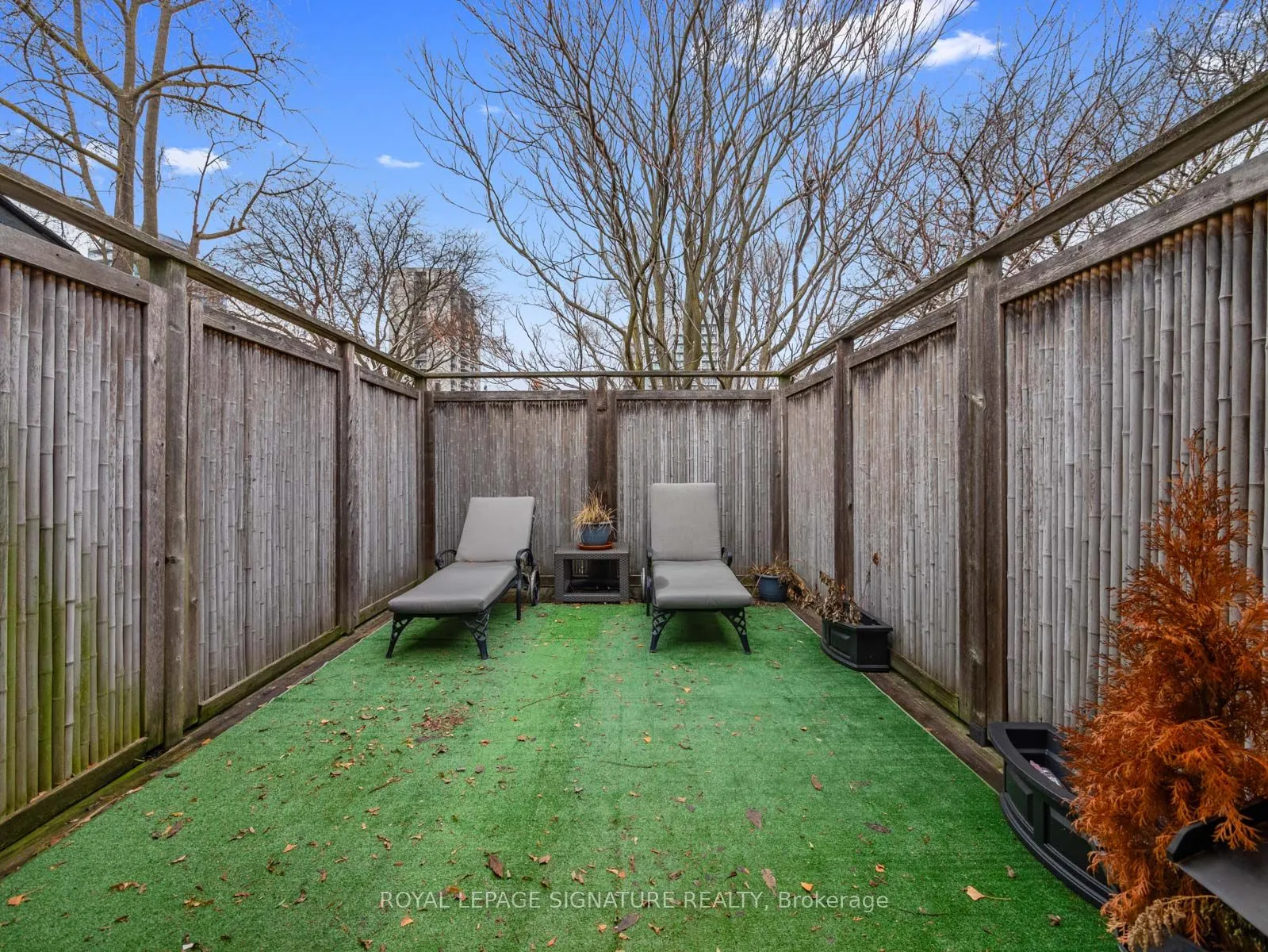 14 Tranby Avenue