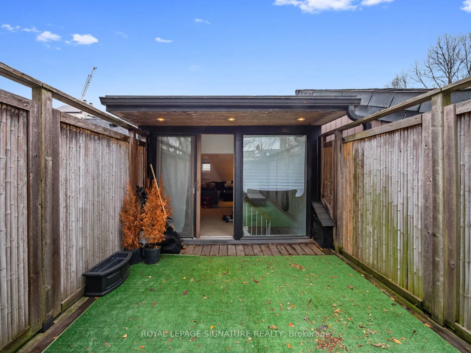 14 Tranby Avenue