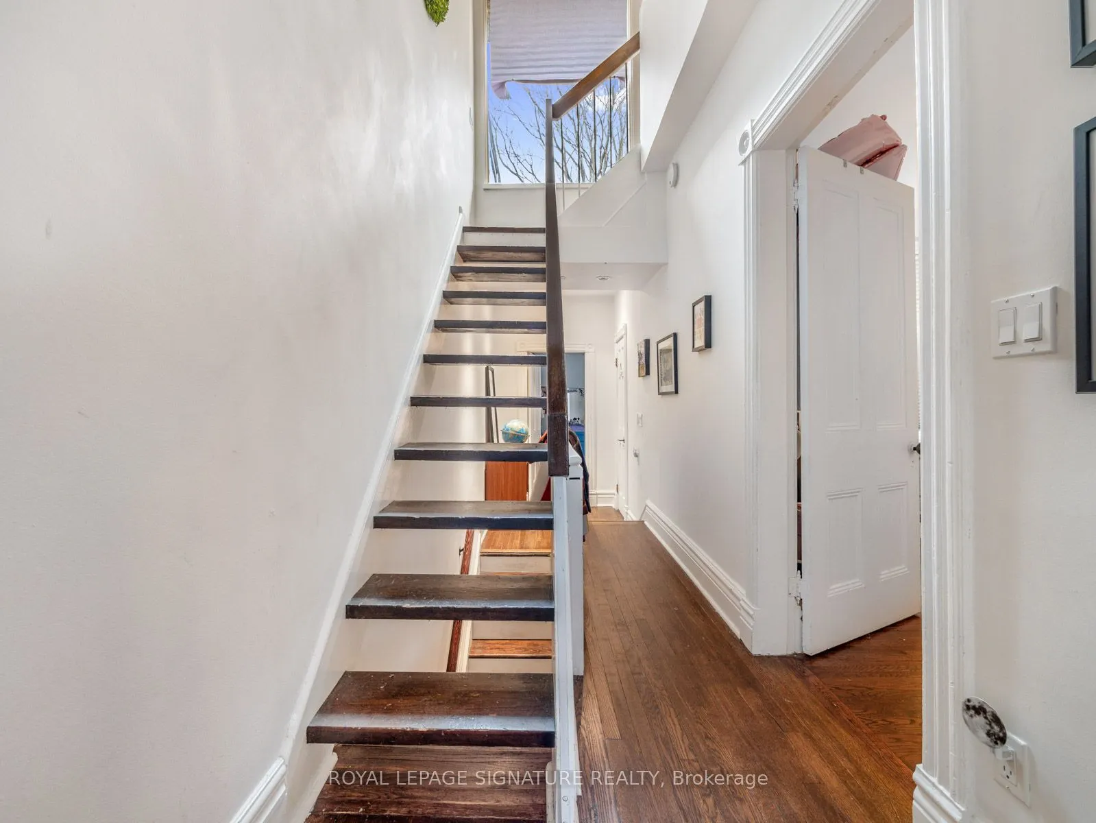 14 Tranby Avenue