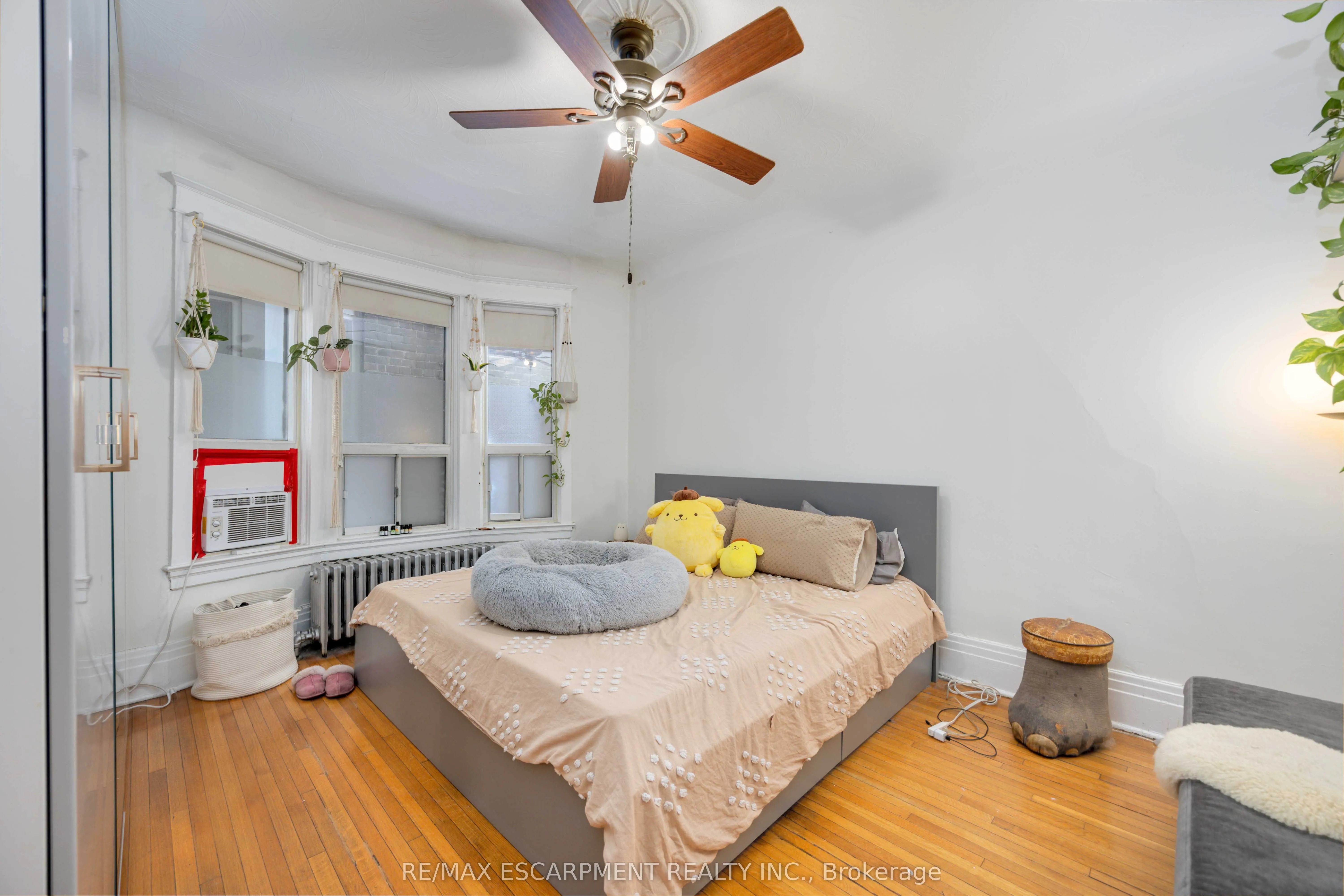 689 Dovercourt Road