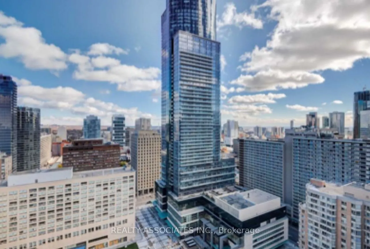 761 Bay Street, #2702