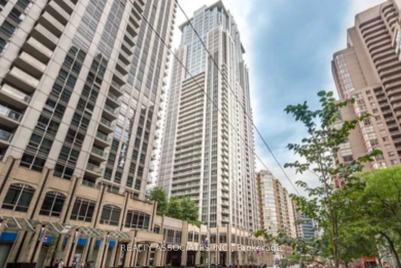 761 Bay Street, #2702