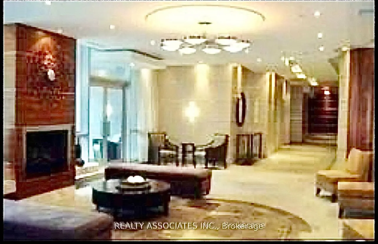 761 Bay Street, #2702