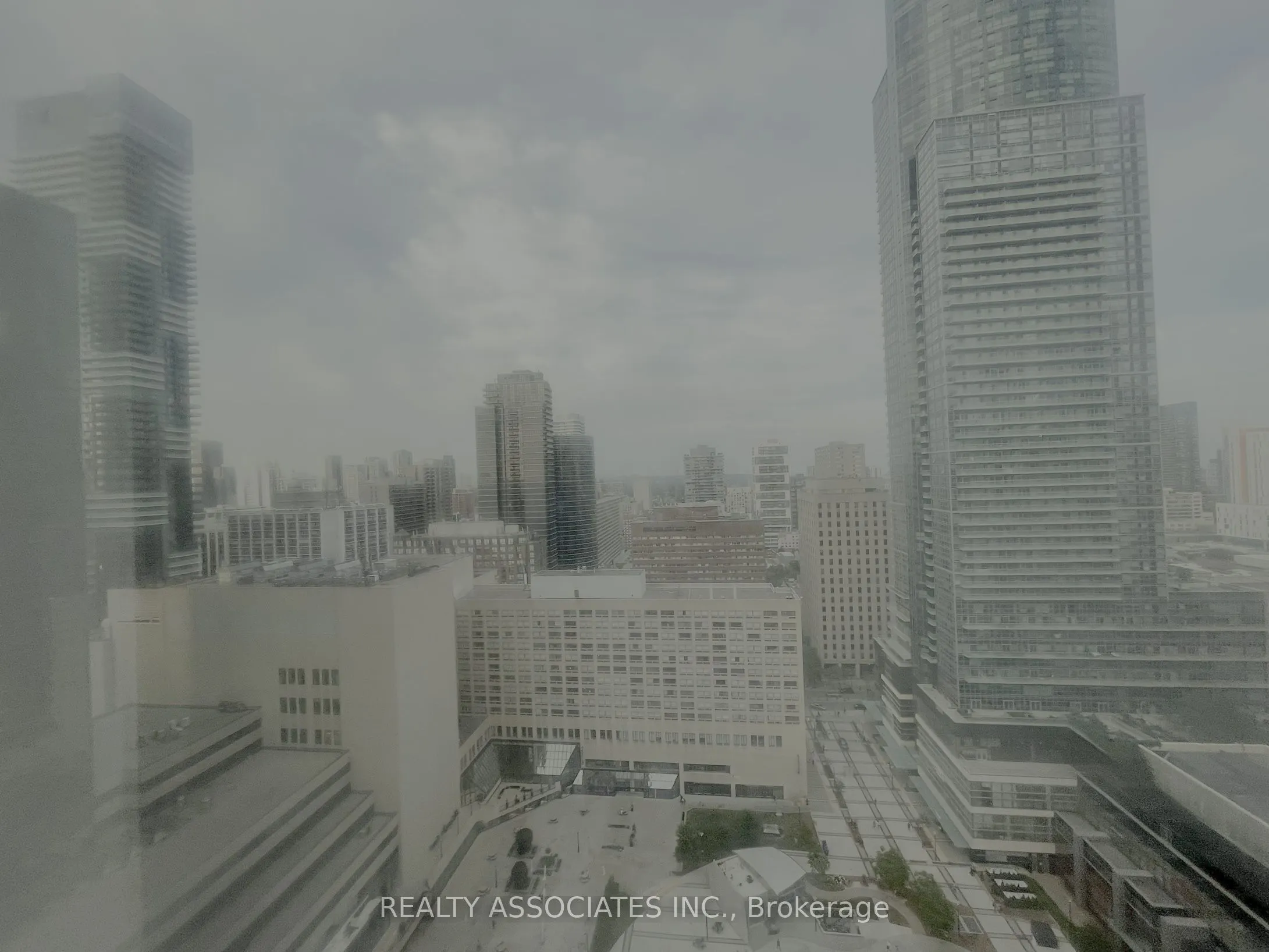 761 Bay Street, #2702