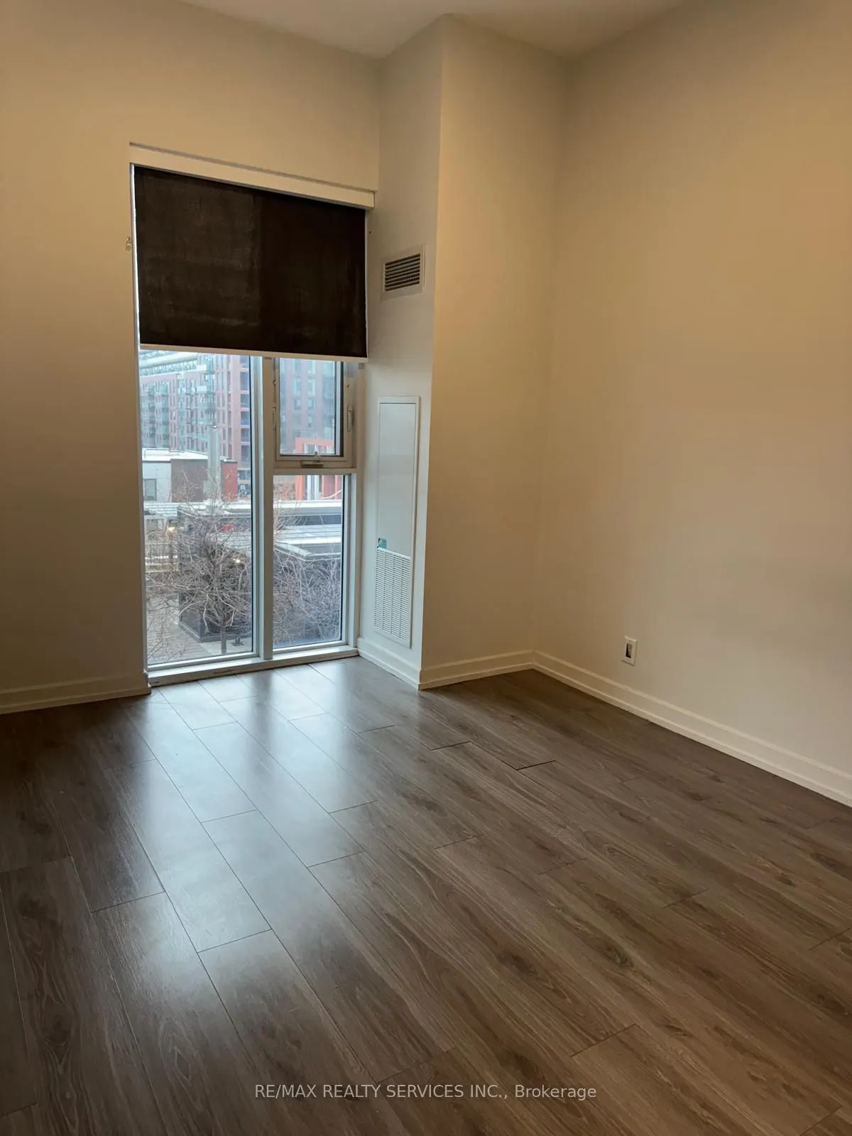 20 Tubman Avenue, #403