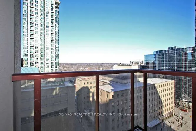 85 Bloor Street E, #1605