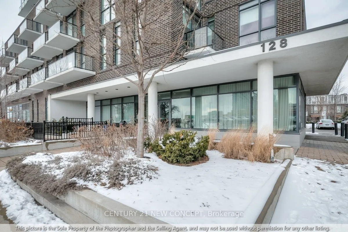 128 Fairview Mall Drive, #402