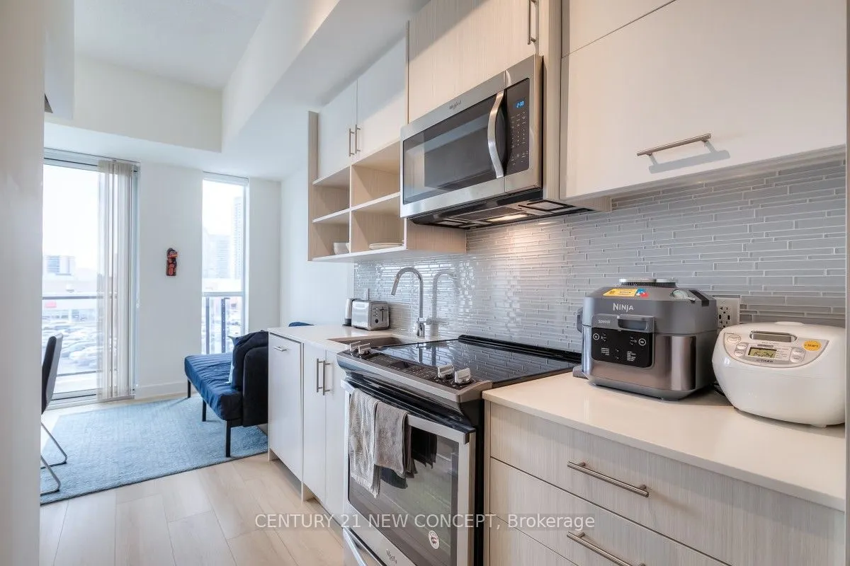 128 Fairview Mall Drive, #402