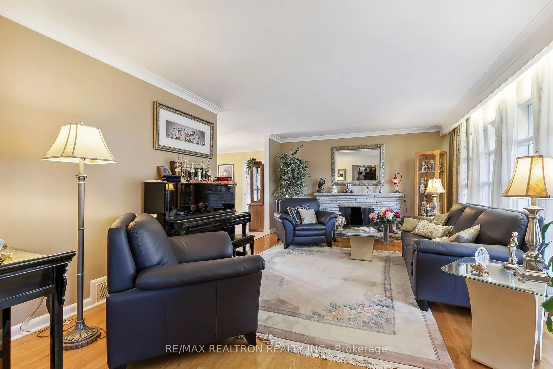 1 Wilket Road