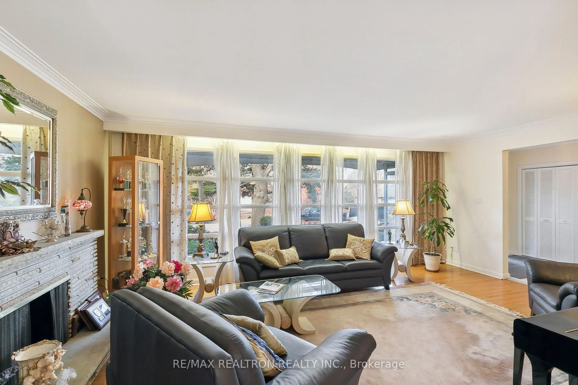 1 Wilket Road