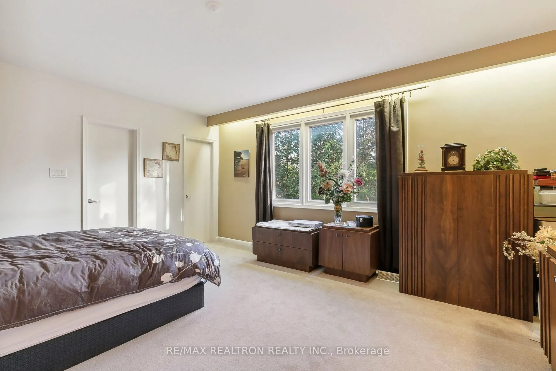 1 Wilket Road