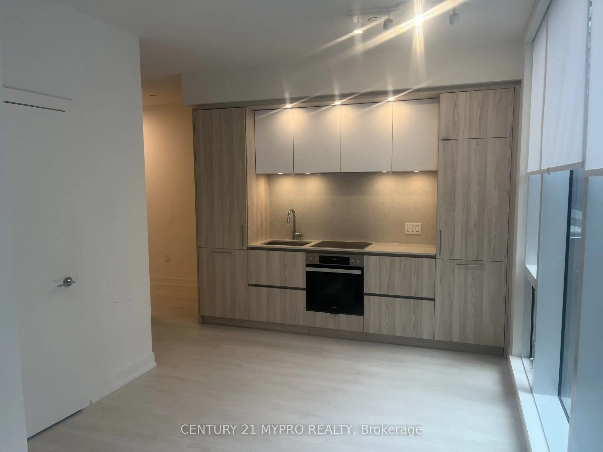 15 Mercer Street, #322