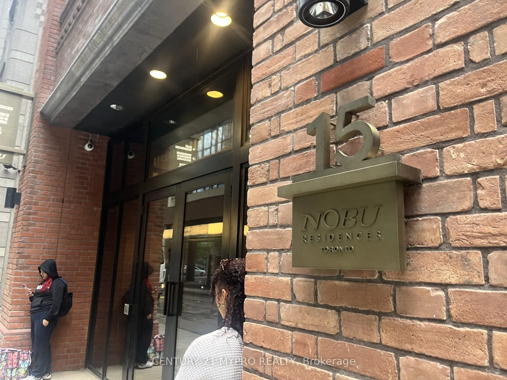 15 Mercer Street, #322