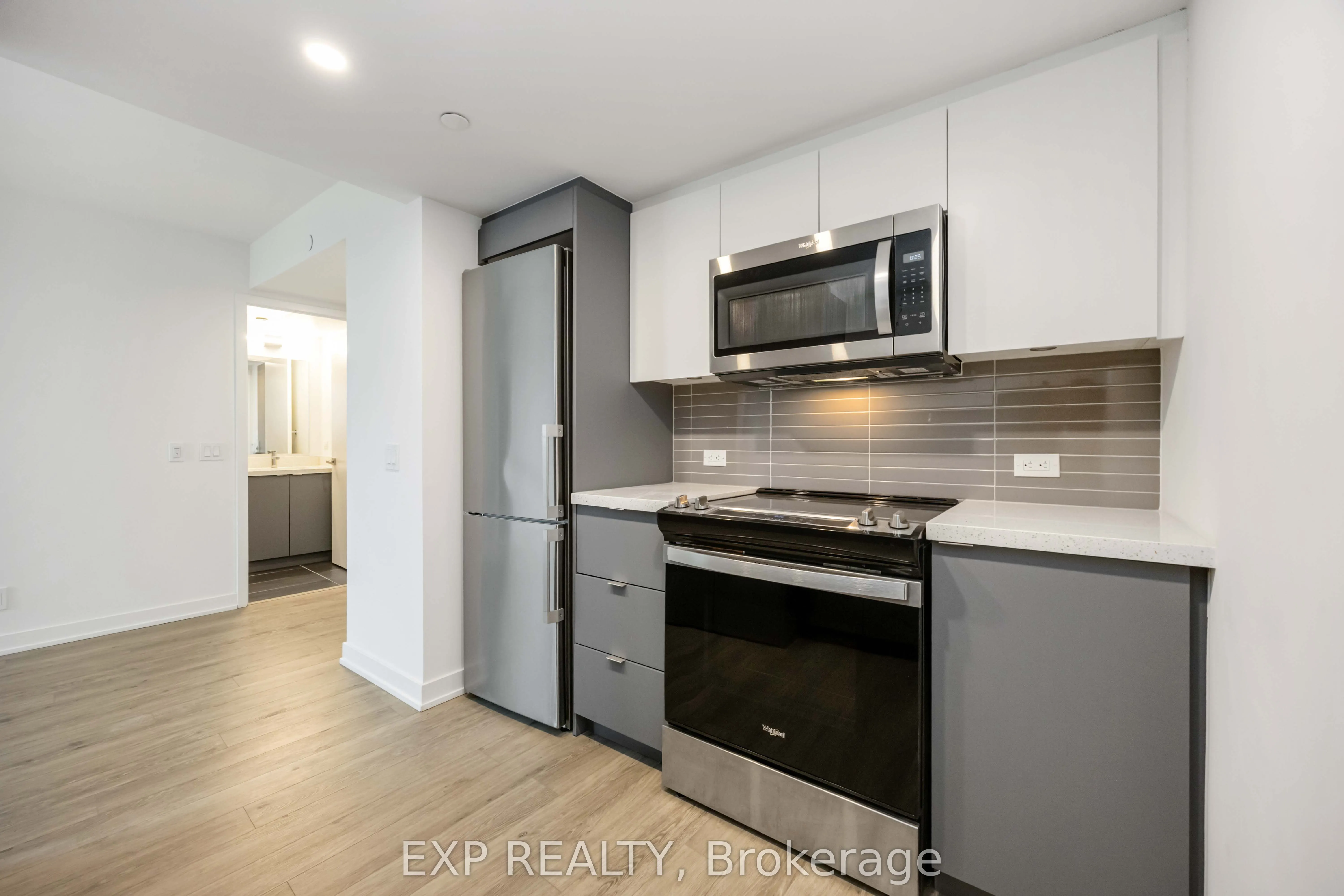 30 Tretti Way, #219