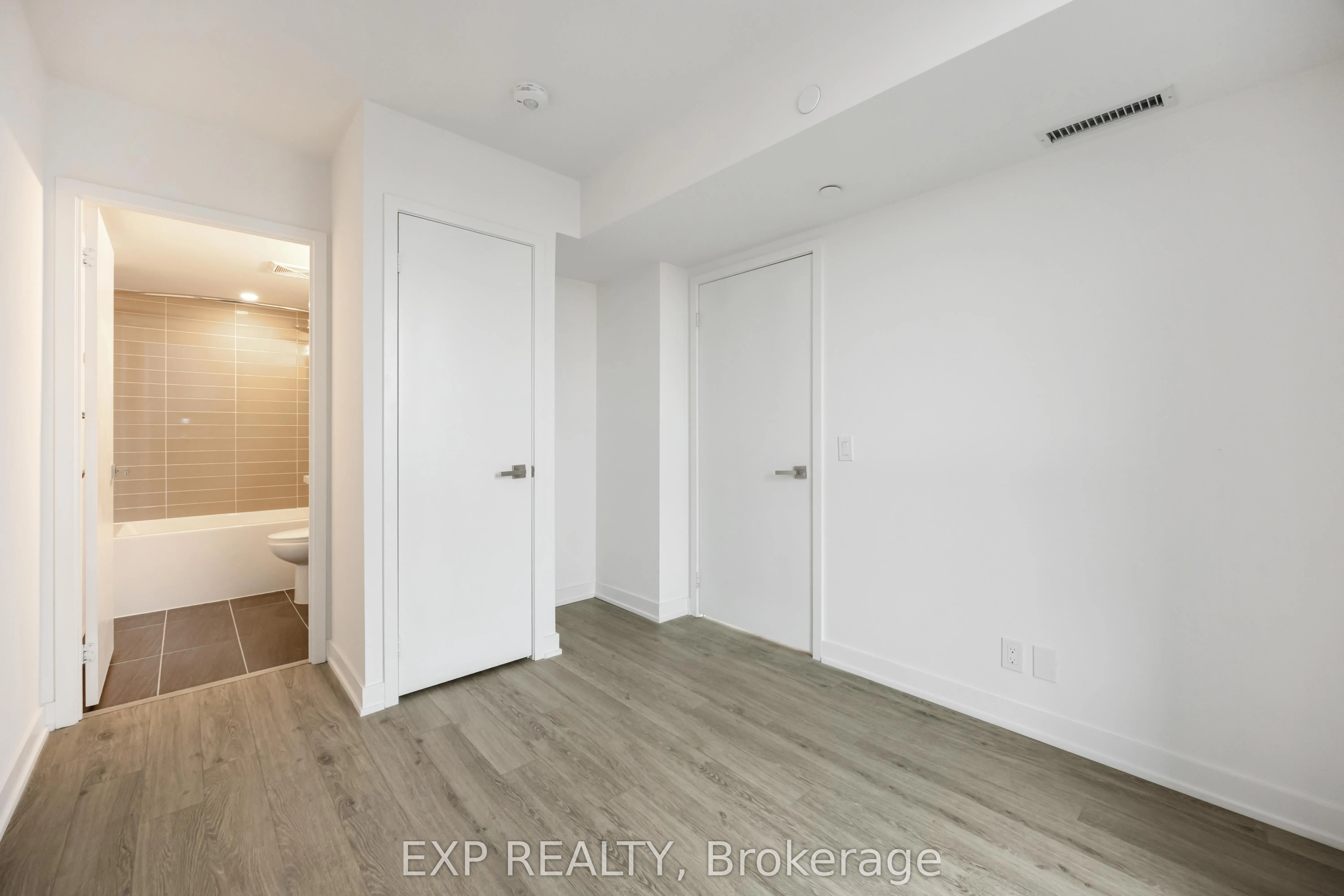 30 Tretti Way, #219