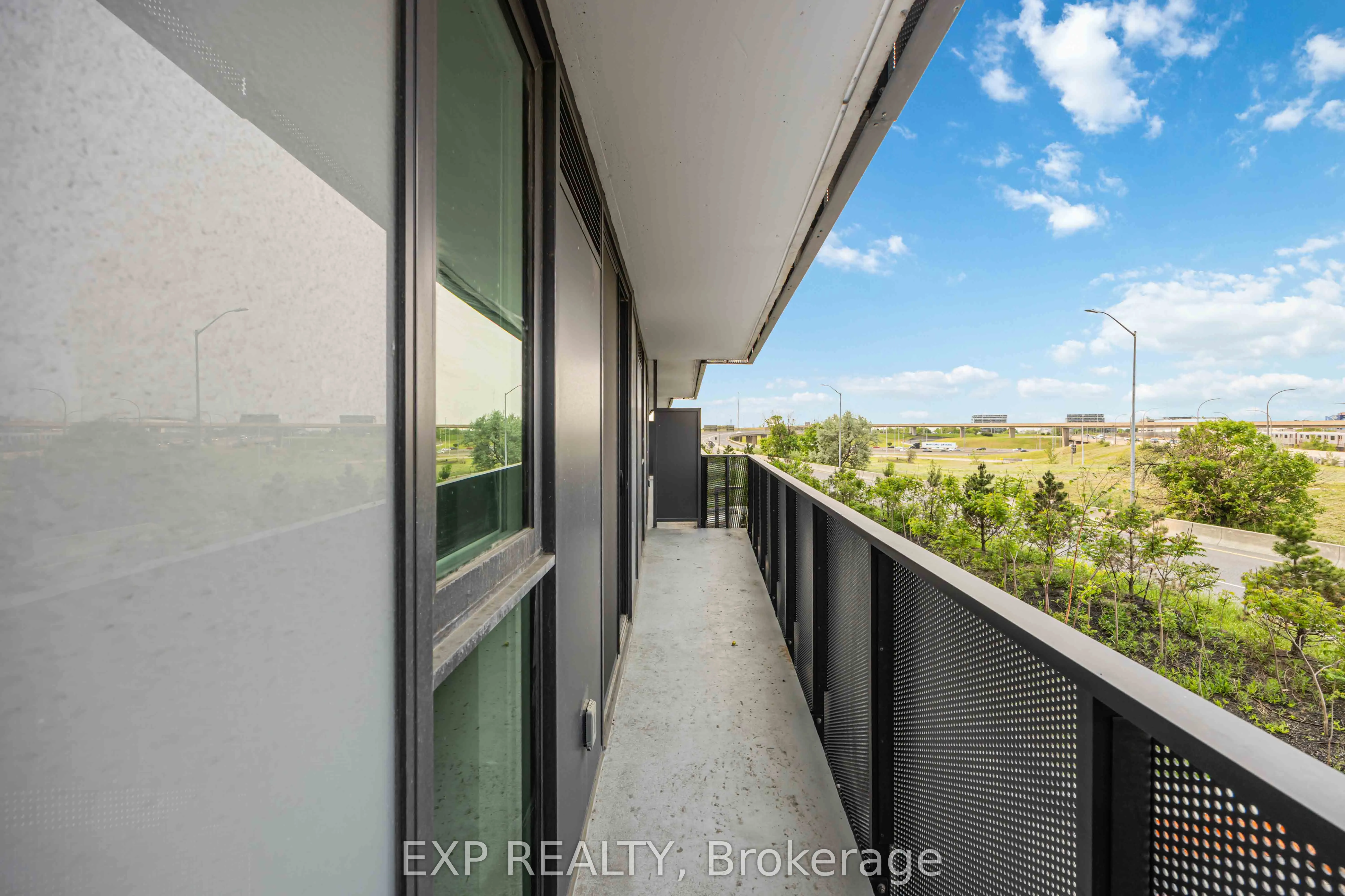 30 Tretti Way, #219