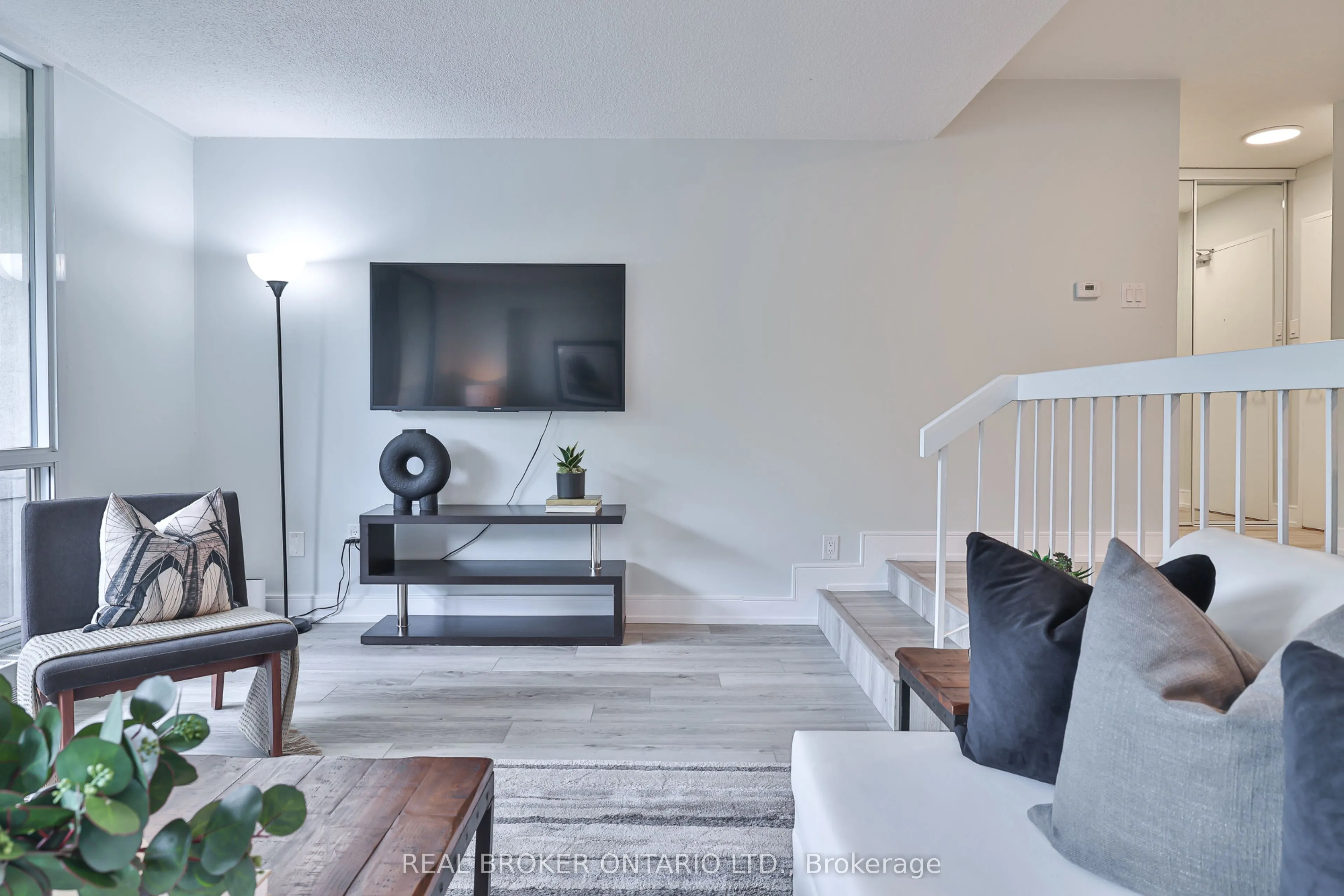 1338 York Mills Road, #309