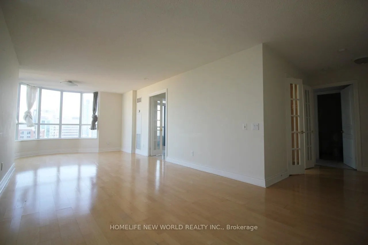 5 Northtown Way, #1512