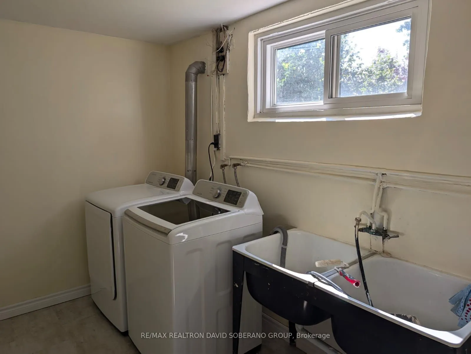 57 Evanston Drive, #Basement