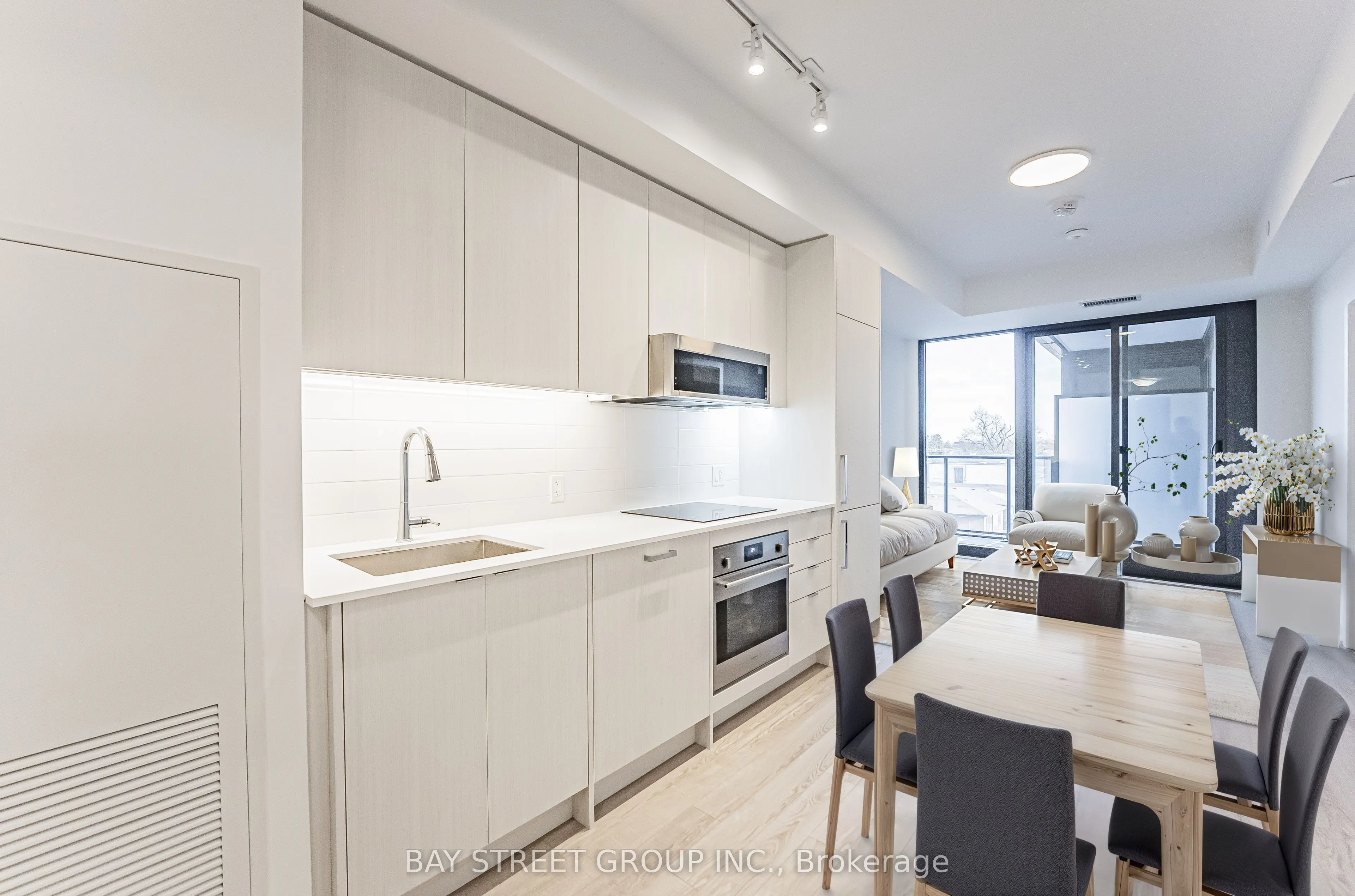 250 Lawrence Avenue W #526