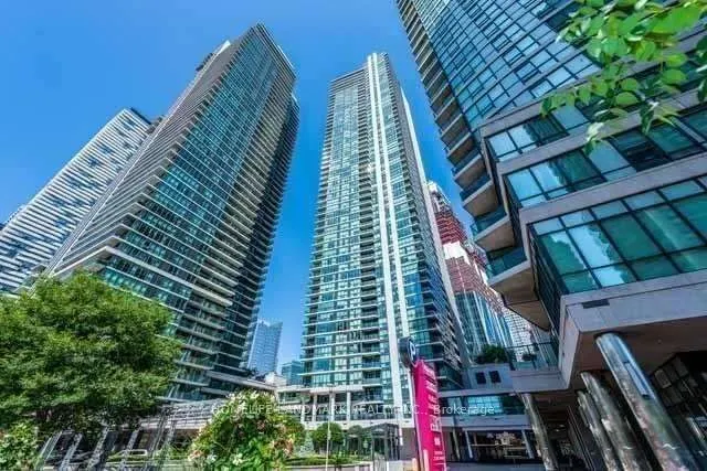 18 Harbour Street, #1505