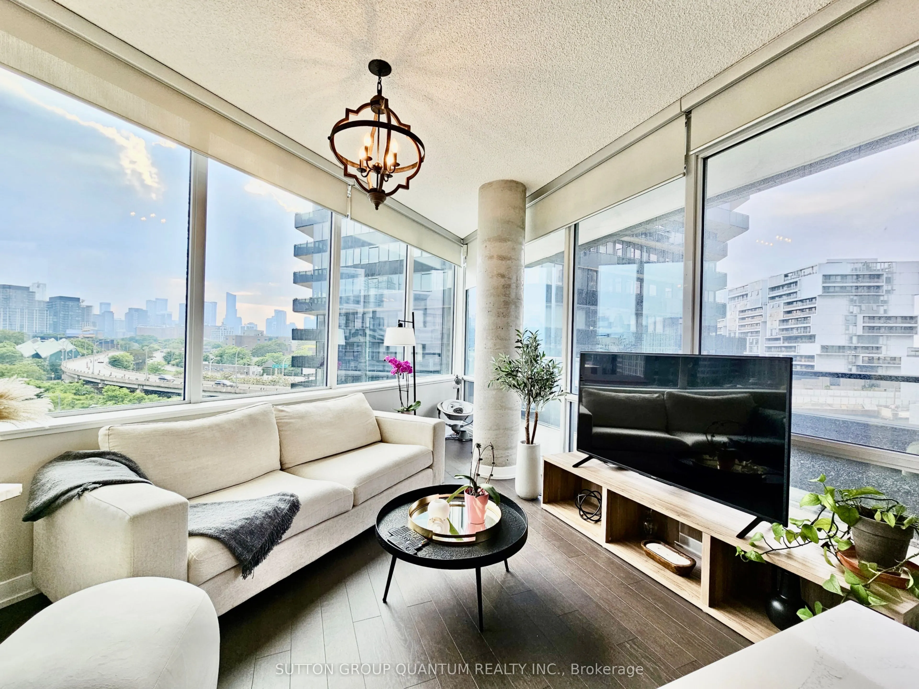 120 Bayview Avenue, #N505