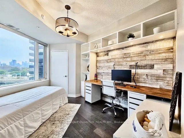 120 Bayview Avenue, #N505