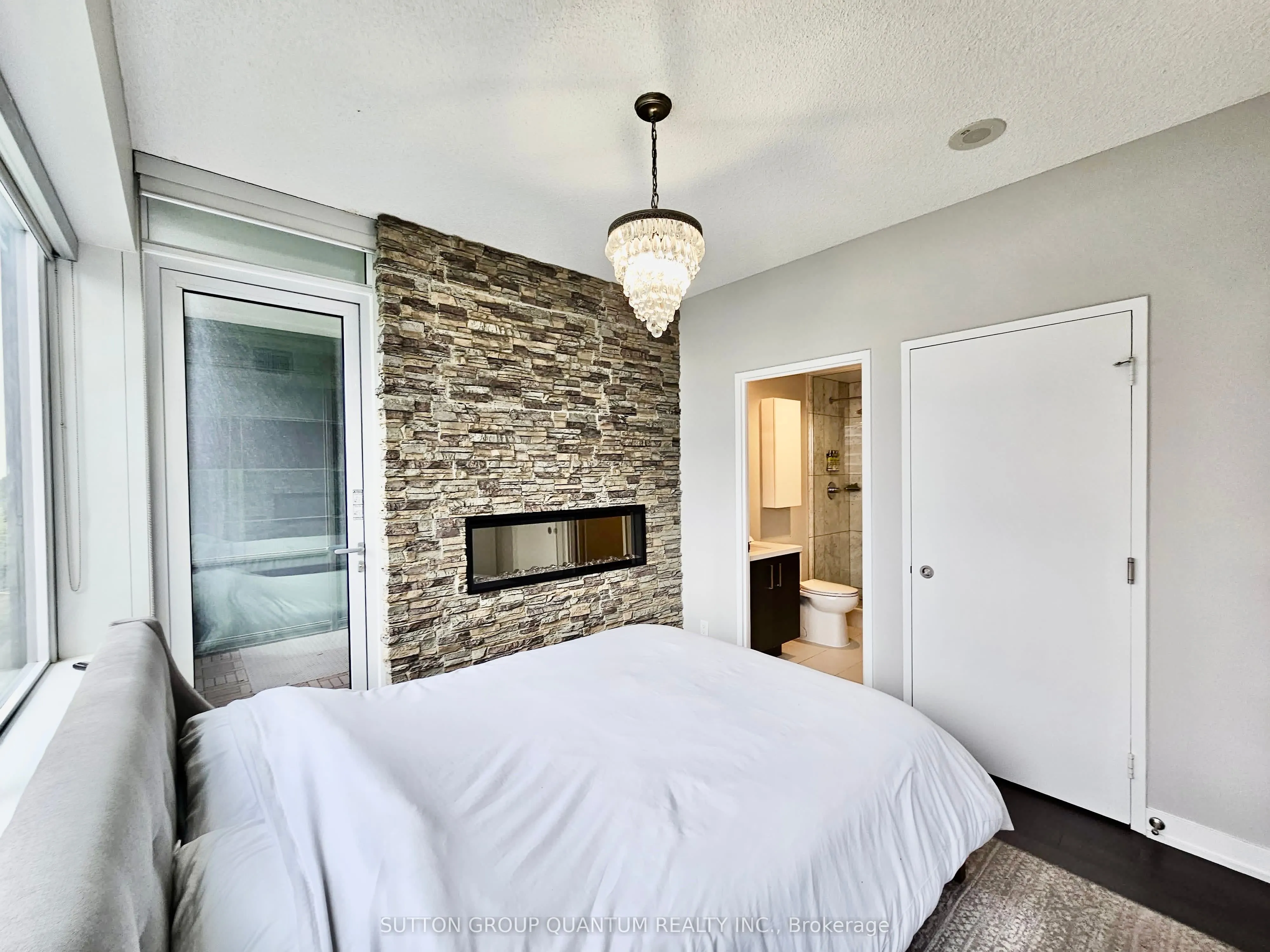 120 Bayview Avenue, #N505