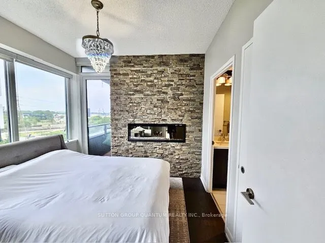120 Bayview Avenue, #N505
