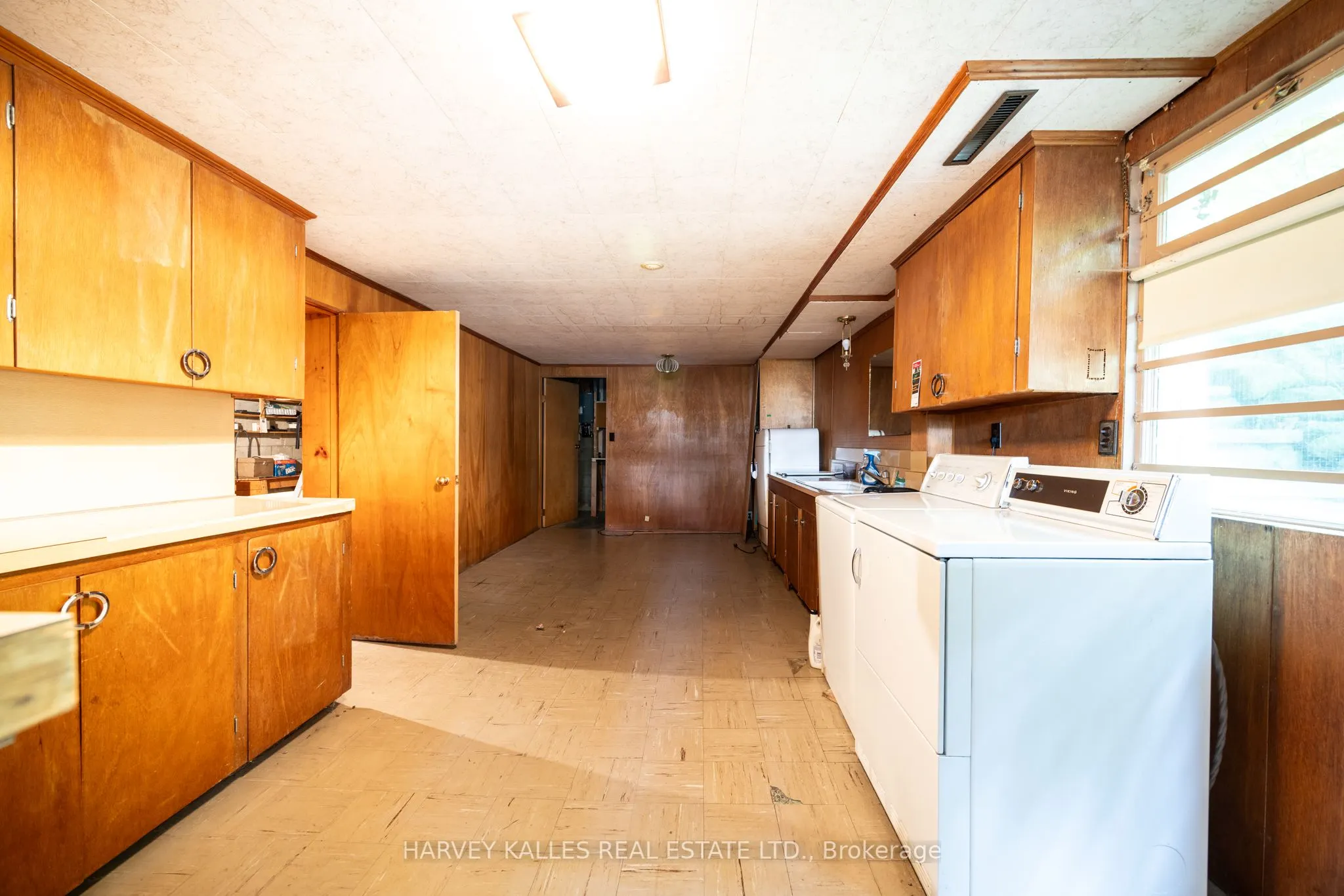 17 Munro Boulevard