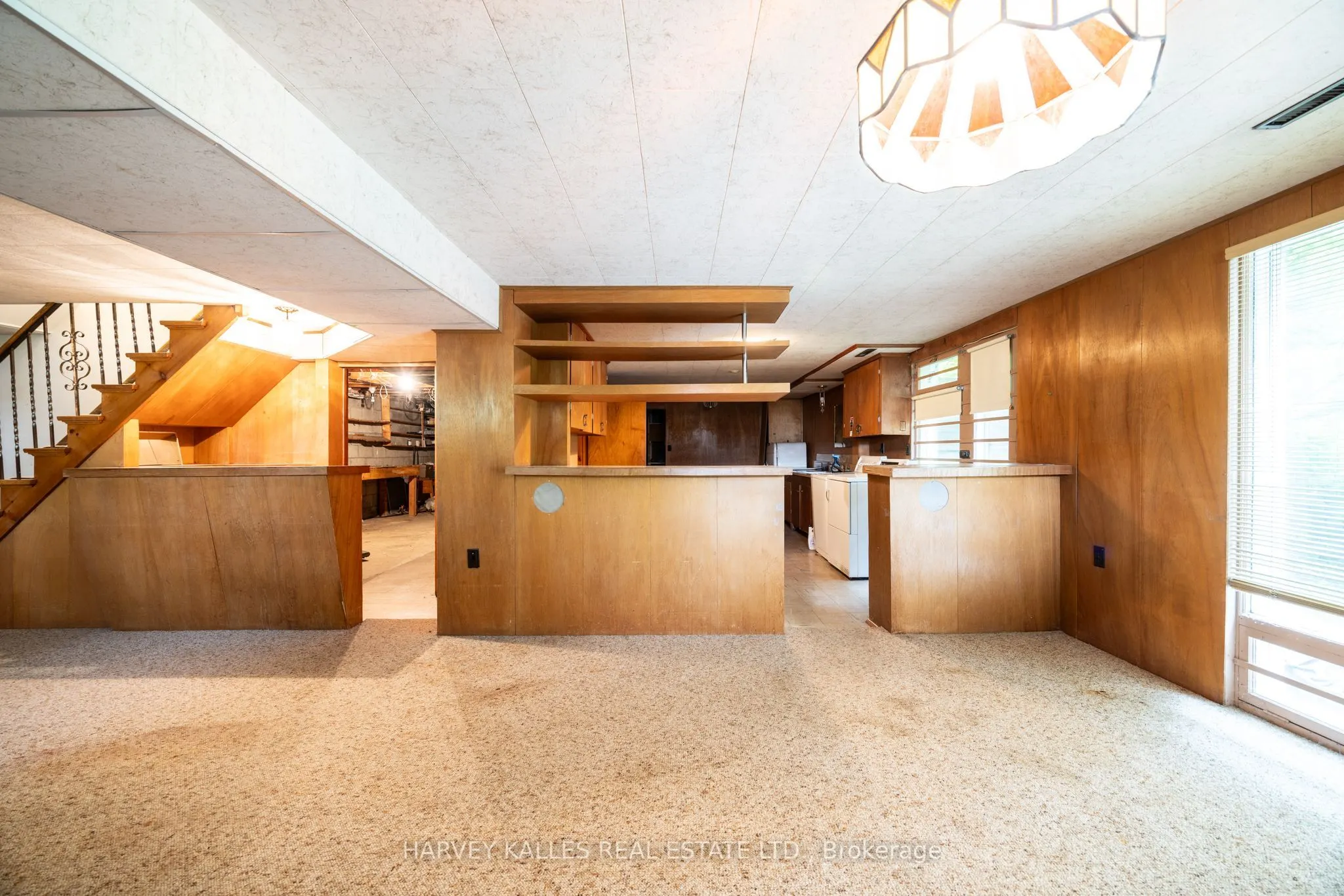 17 Munro Boulevard