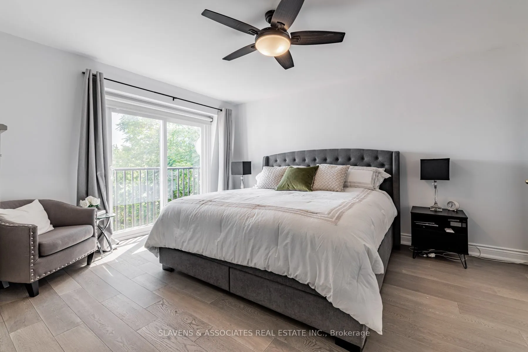 1356 Bathurst Street, #1