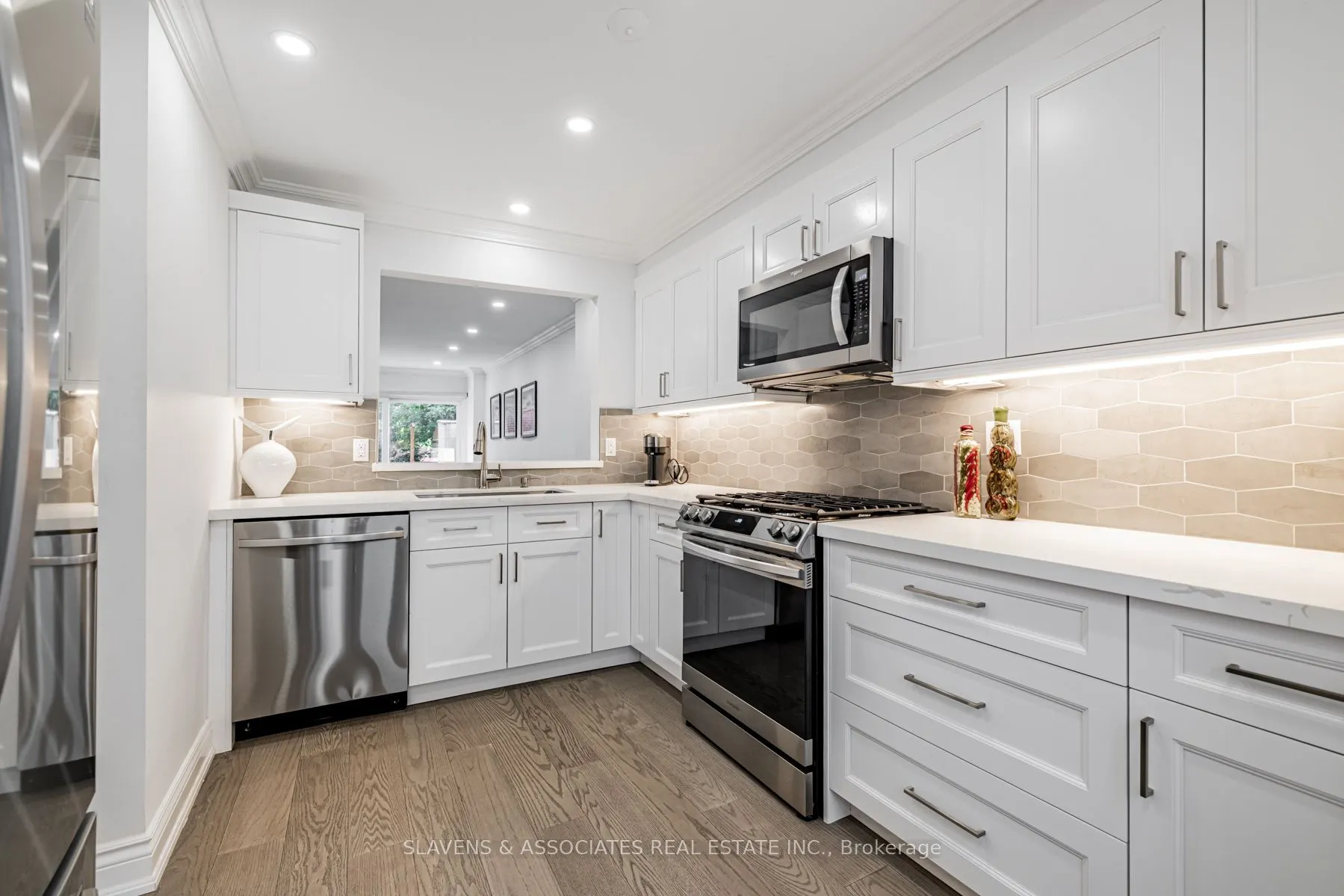 1356 Bathurst Street, #1