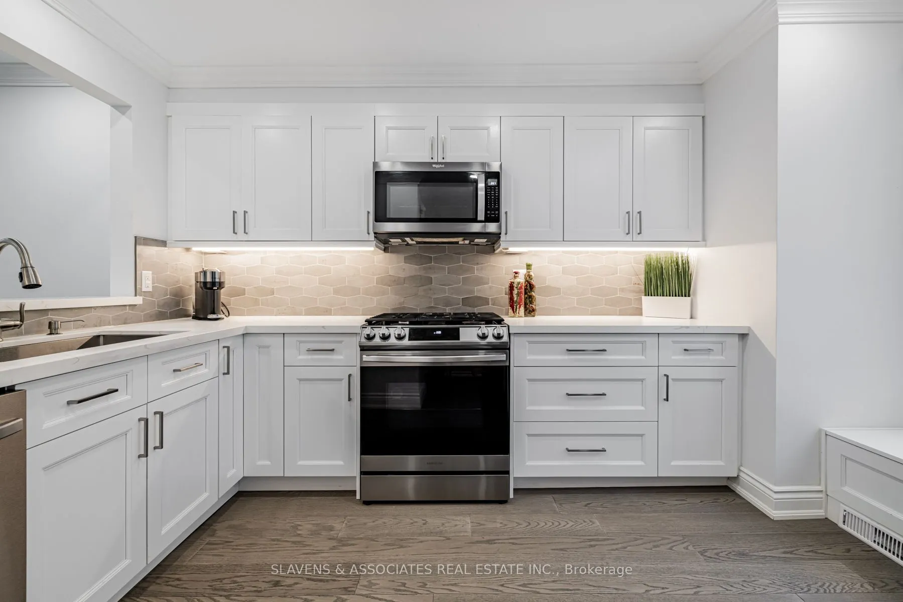 1356 Bathurst Street, #1