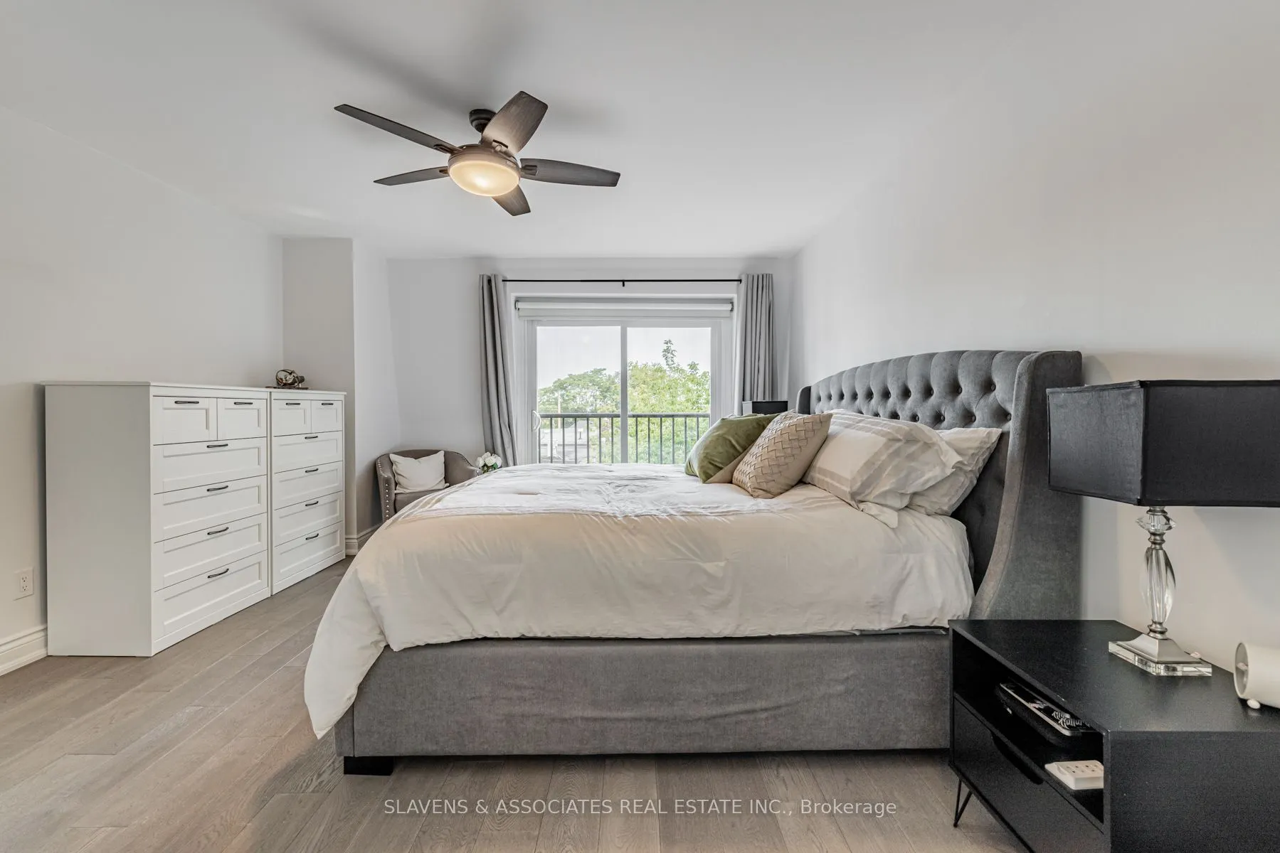 1356 Bathurst Street, #1