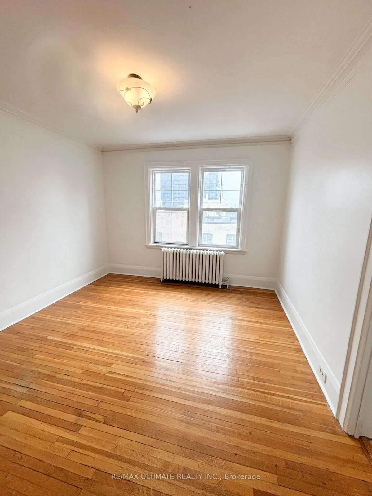 20 Roselawn Avenue, #5