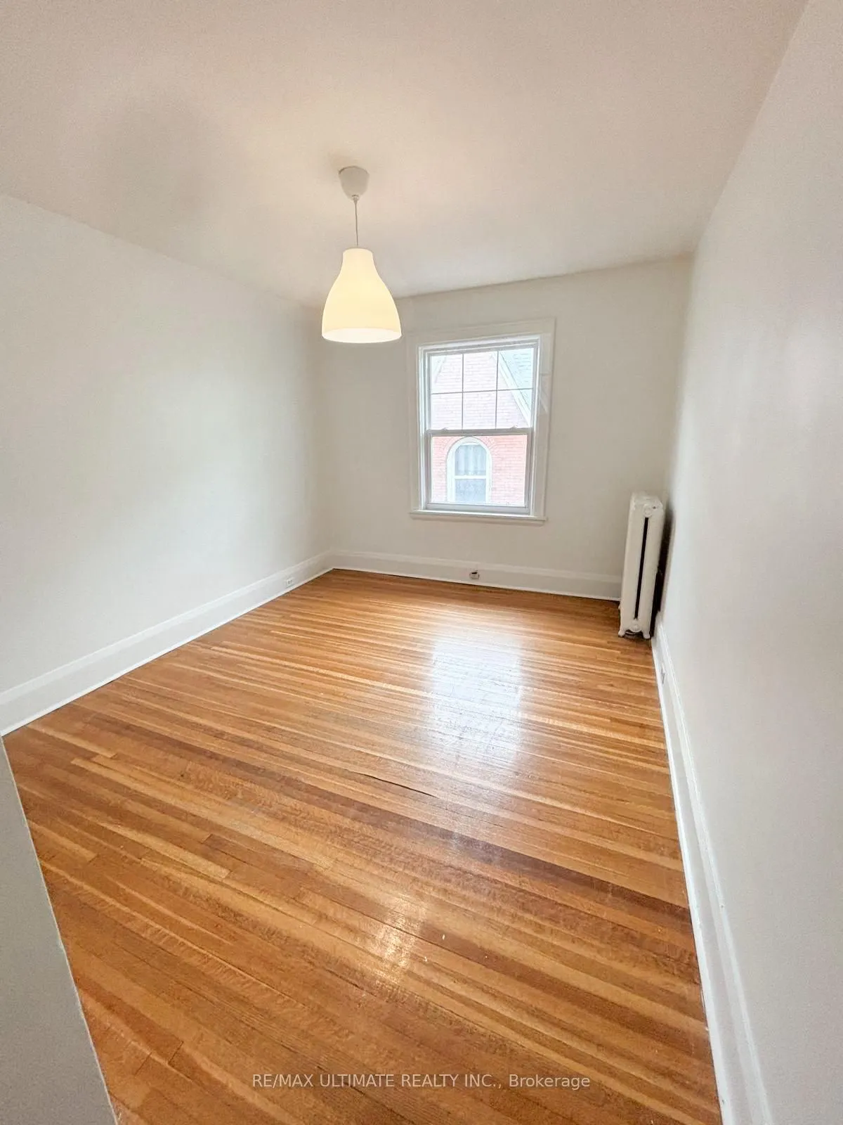 20 Roselawn Avenue, #5