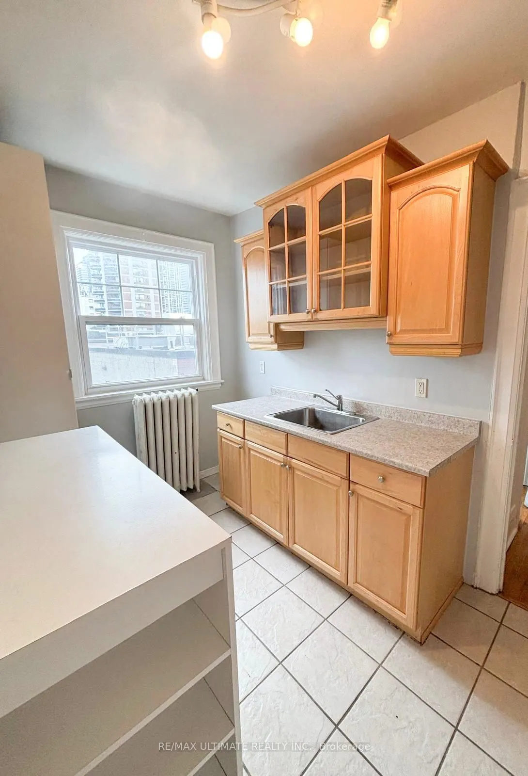 20 Roselawn Avenue, #5