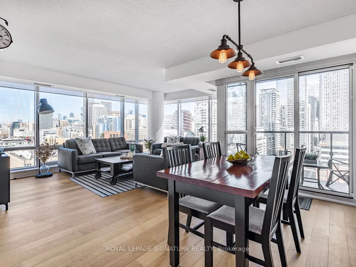 295 Adelaide Street W, #1804