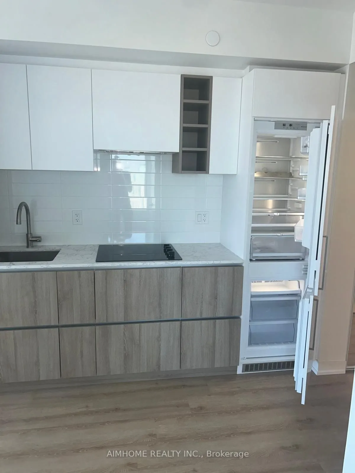 319 Jarvis Street #4606