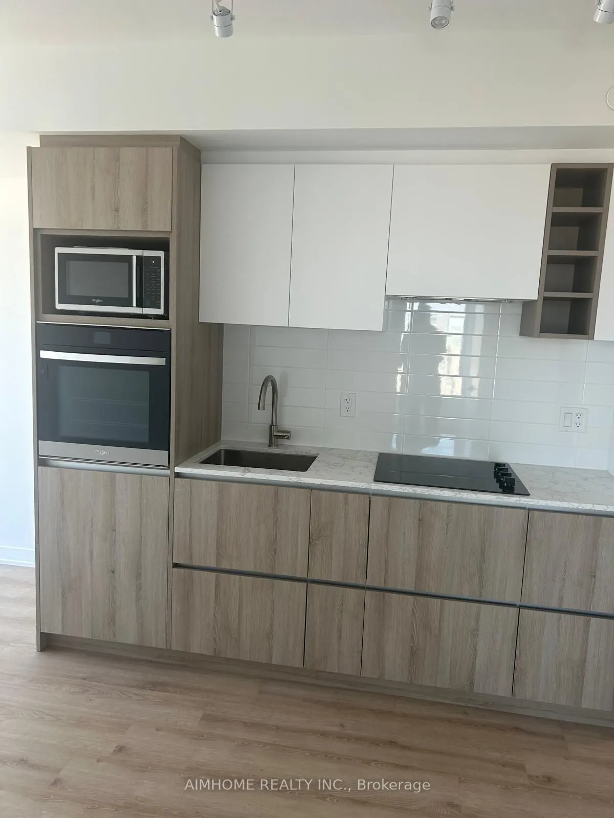 319 Jarvis Street #4606