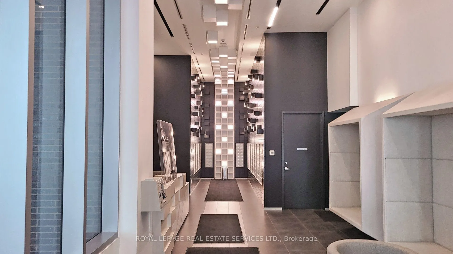 195 Redpath Avenue, #3202