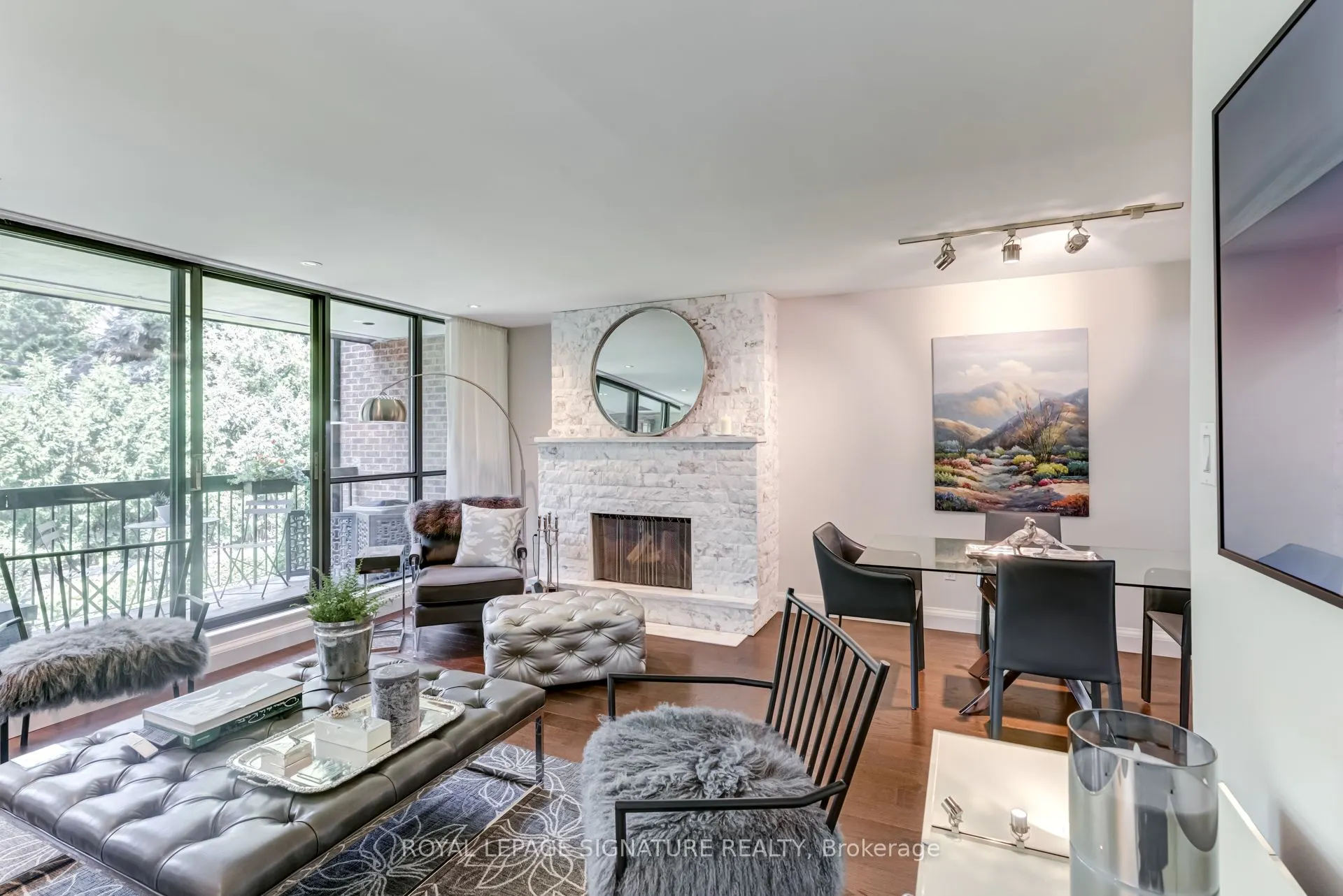142 Pears Avenue, #B2