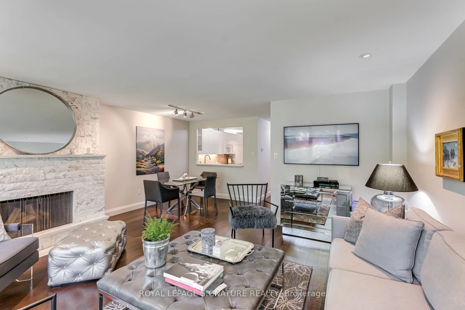 142 Pears Avenue, #B2