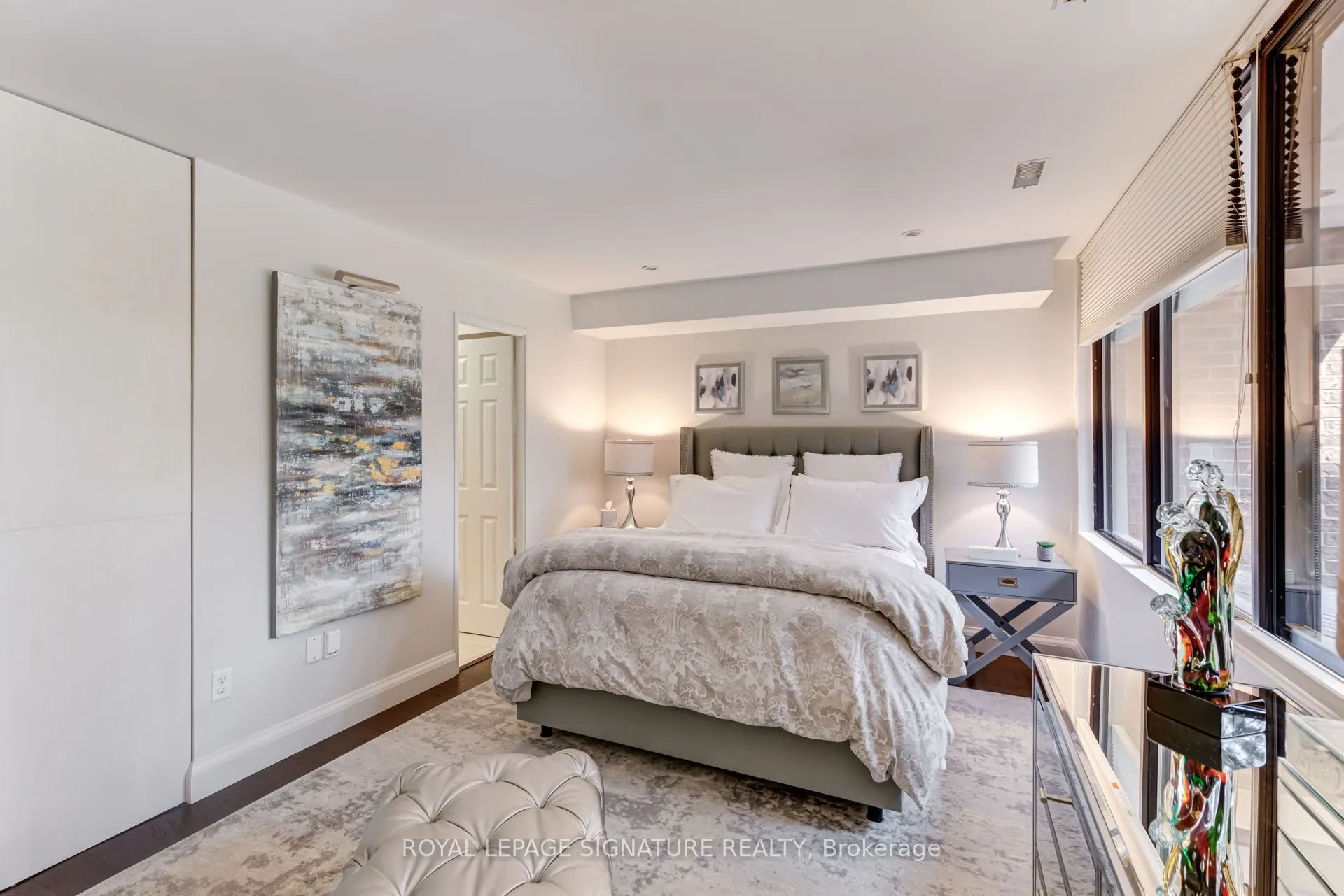 142 Pears Avenue, #B2