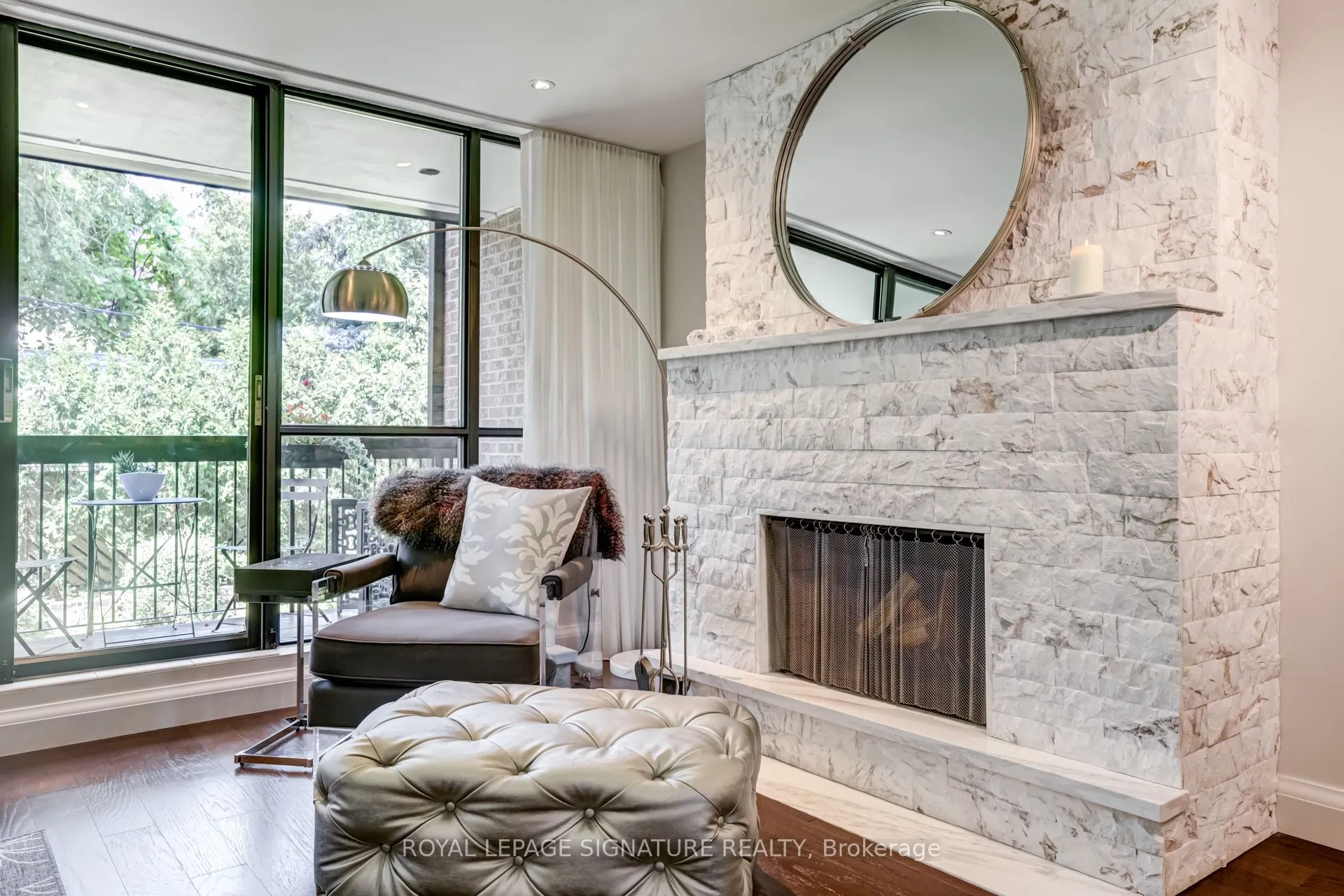 142 Pears Avenue, #B2