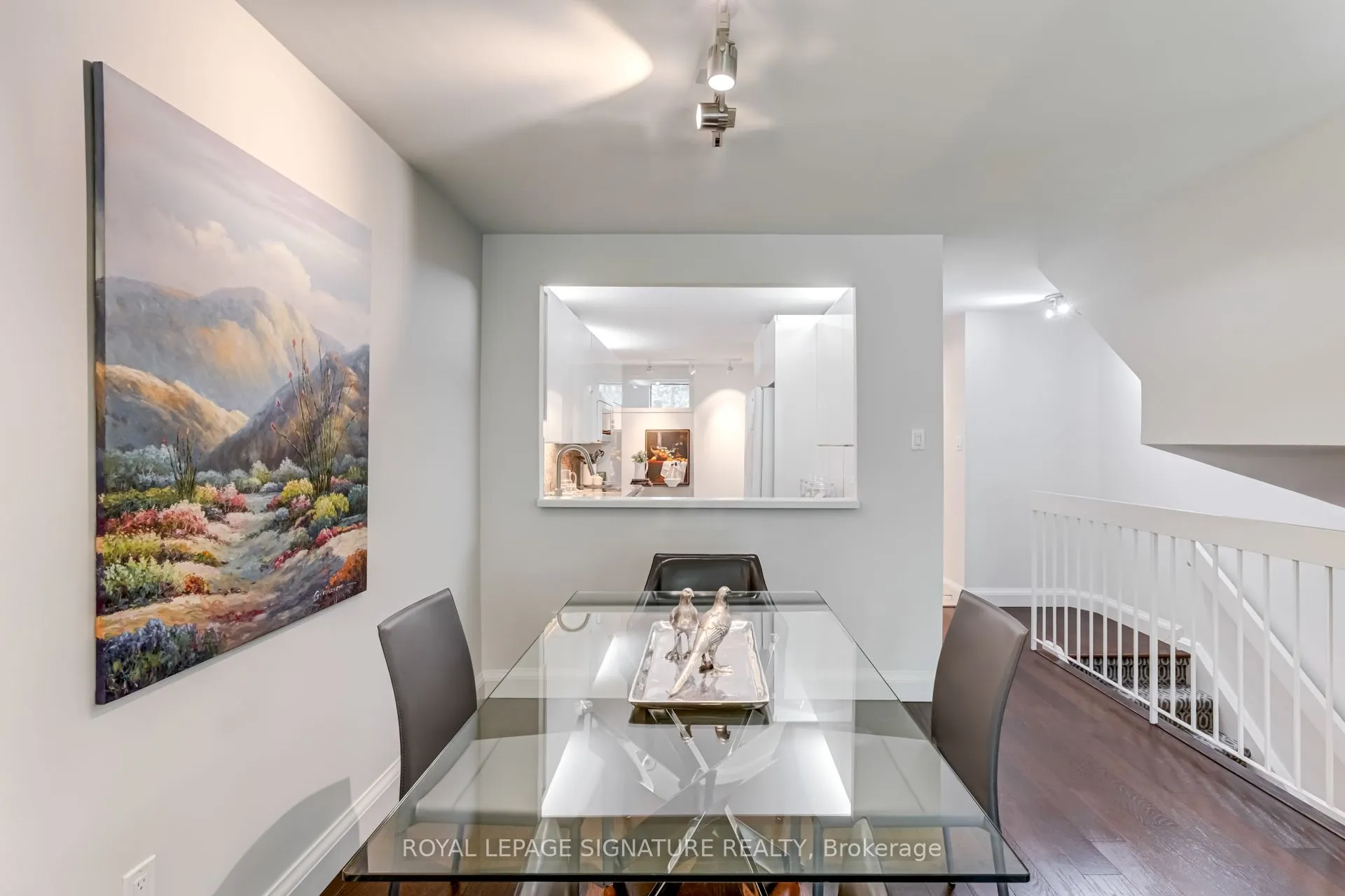 142 Pears Avenue, #B2