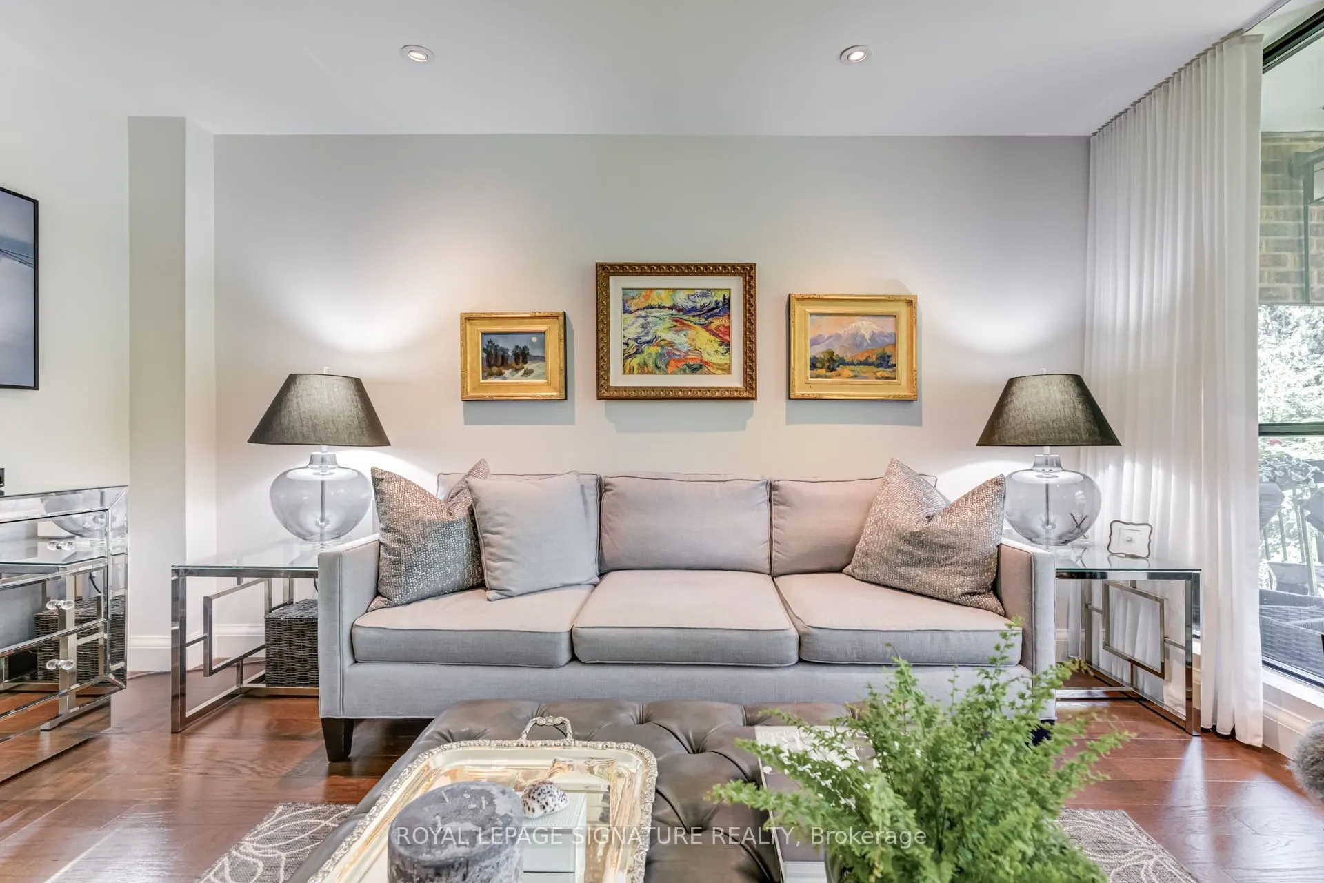 142 Pears Avenue, #B2