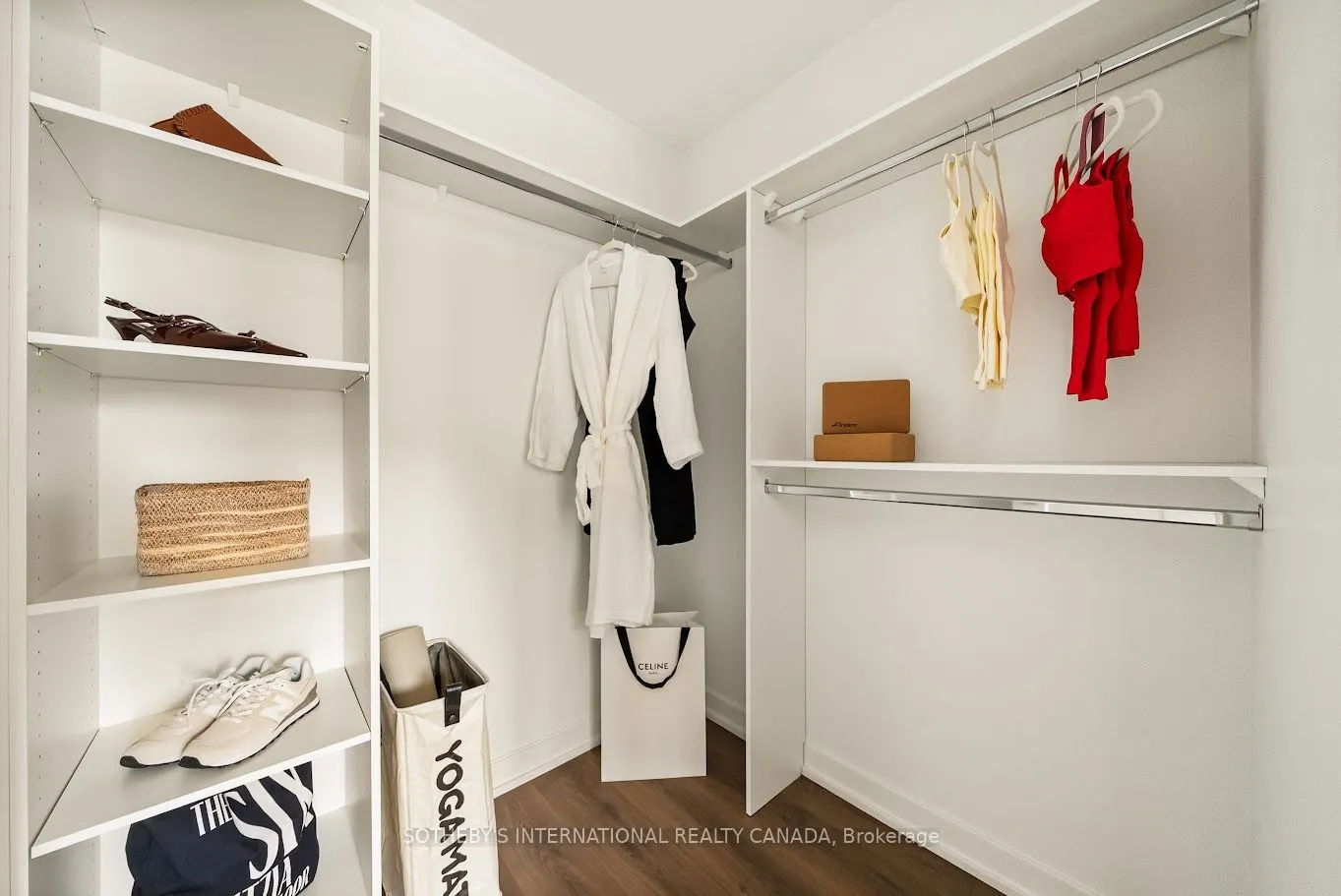 88 Bathurst Street, #622